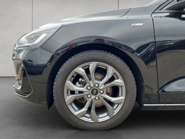 Ford Focus ST Line Wagon