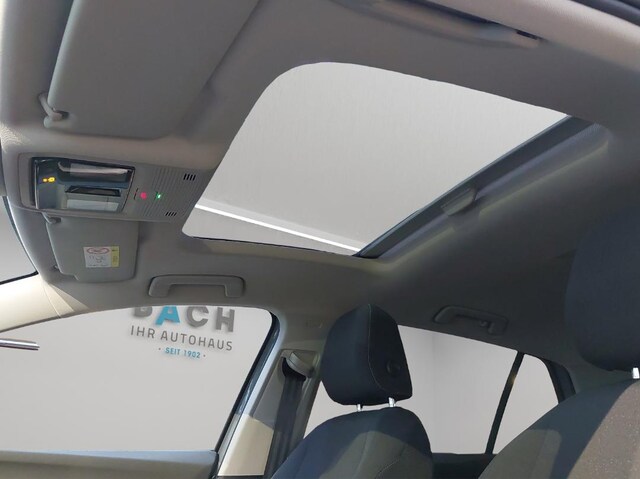 Volkswagen Golf 1,5  TSI 85 kW (116 PS) Panoramadach 17"