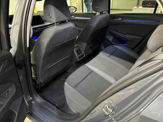 Volkswagen Golf 2.0 TDI DSG IQ.Drive