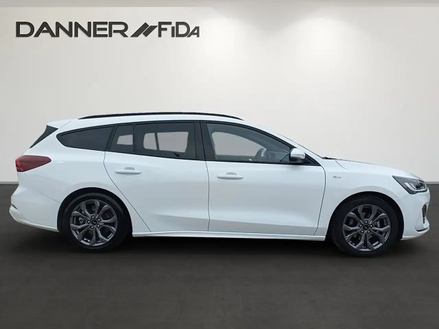 Ford Focus EcoBoost ST Line Wagon