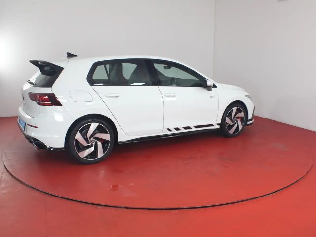 Volkswagen Golf 2.0 TSI DSG GTI