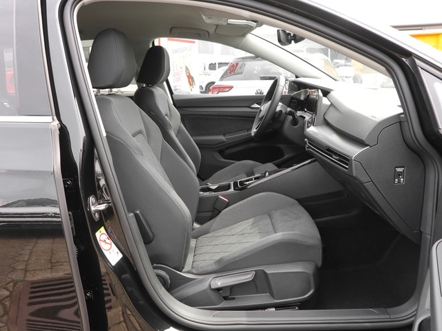 Volkswagen Golf DSG Golf VIII Style Variant