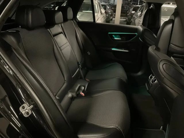Mercedes-Benz C 180 AVANTGARDE Estate