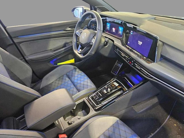 Volkswagen Golf 2.0 TSI Golf VIII