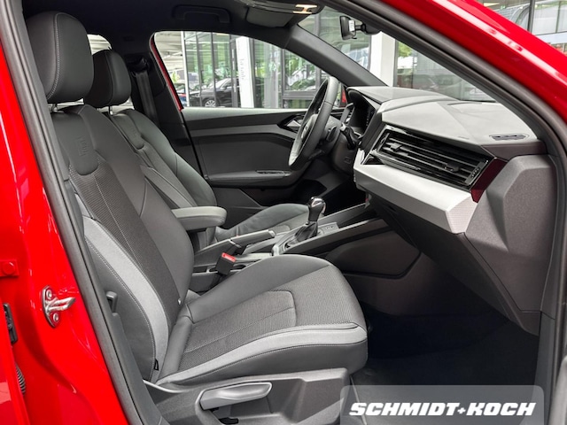 Audi A1 30 TFSI Allstreet S-Tronic