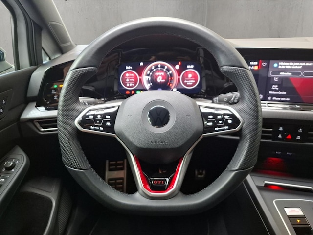 Volkswagen Golf 2.0 TSI DSG GTI