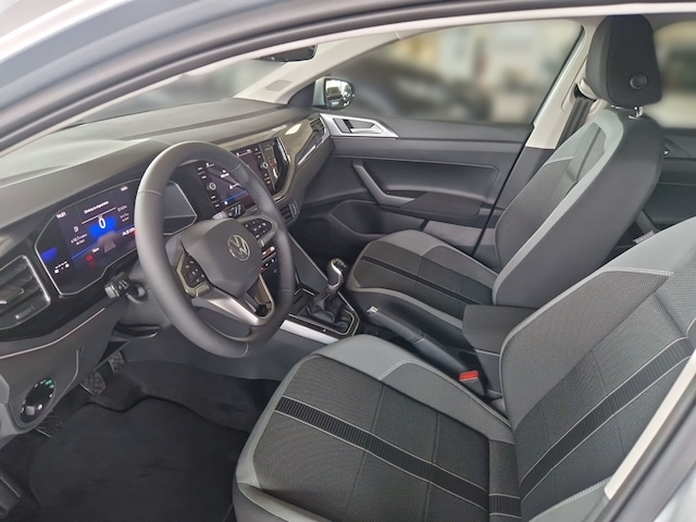 Volkswagen Polo 1.0 TSI IQ.Drive Style