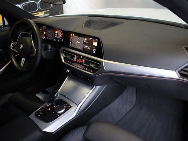 BMW 320 320d M-Sport Touring xDrive