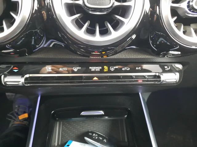 Mercedes-Benz GLB 200 AMG Line