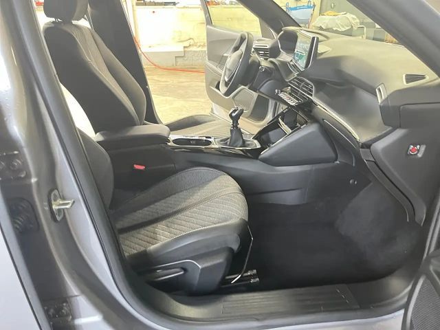 Peugeot 2008 Allure Pack PureTech