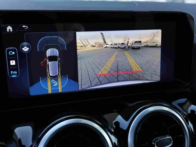 Mercedes-Benz GLA 180 Progressive