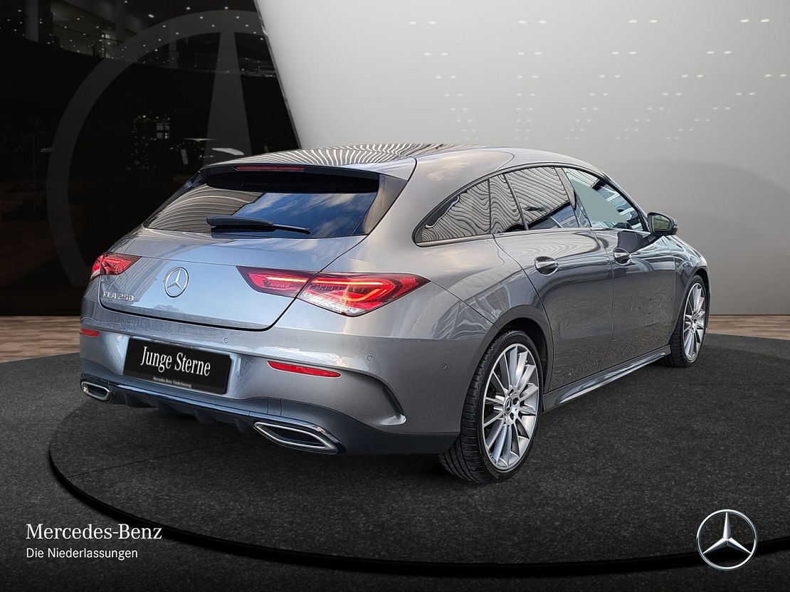 Mercedes-Benz CLA 250 Shooting Brake