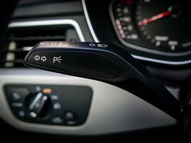 Audi A4 35 TDI Avant S-Tronic