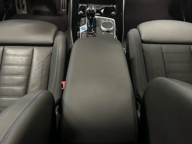 BMW iX3 Impressive M-Sport iX3