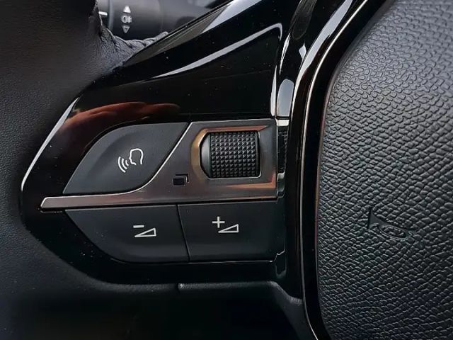 Peugeot 2008 Allure Pack PureTech