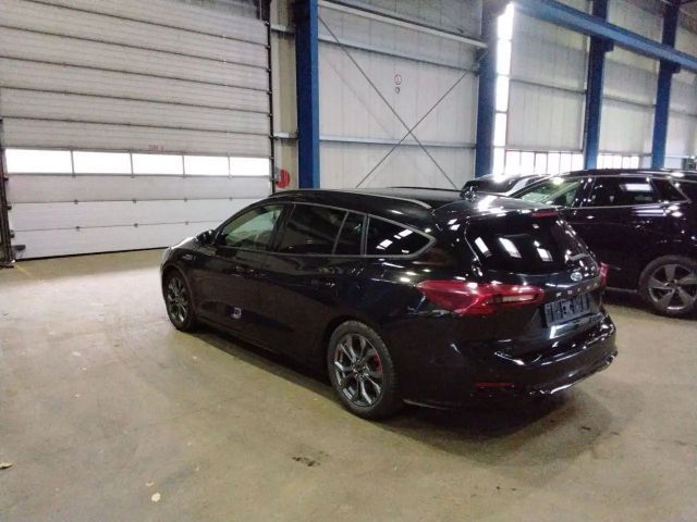 Ford Focus EcoBoost ST Line Wagon