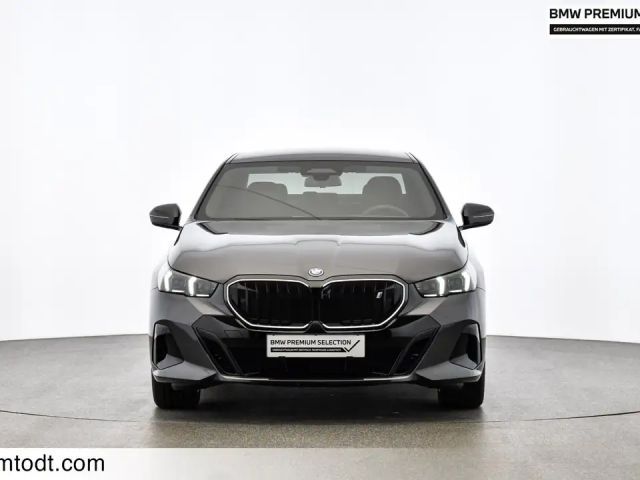 BMW i5 Sedan eDrive40