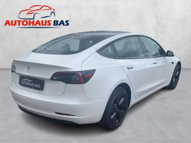 Tesla Model 3 Standard Range