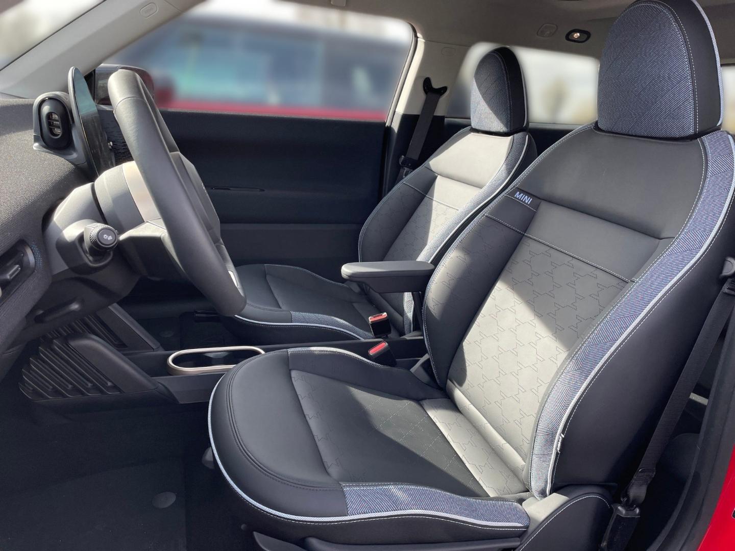 MINI Cooper E Classic