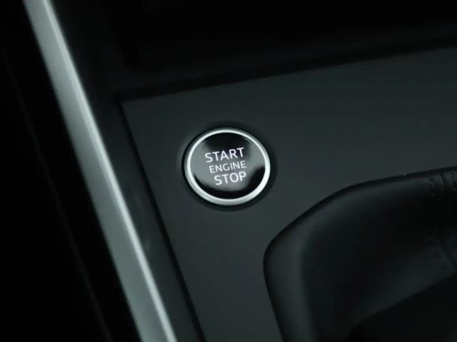 Audi A3 30 TDI Sedan