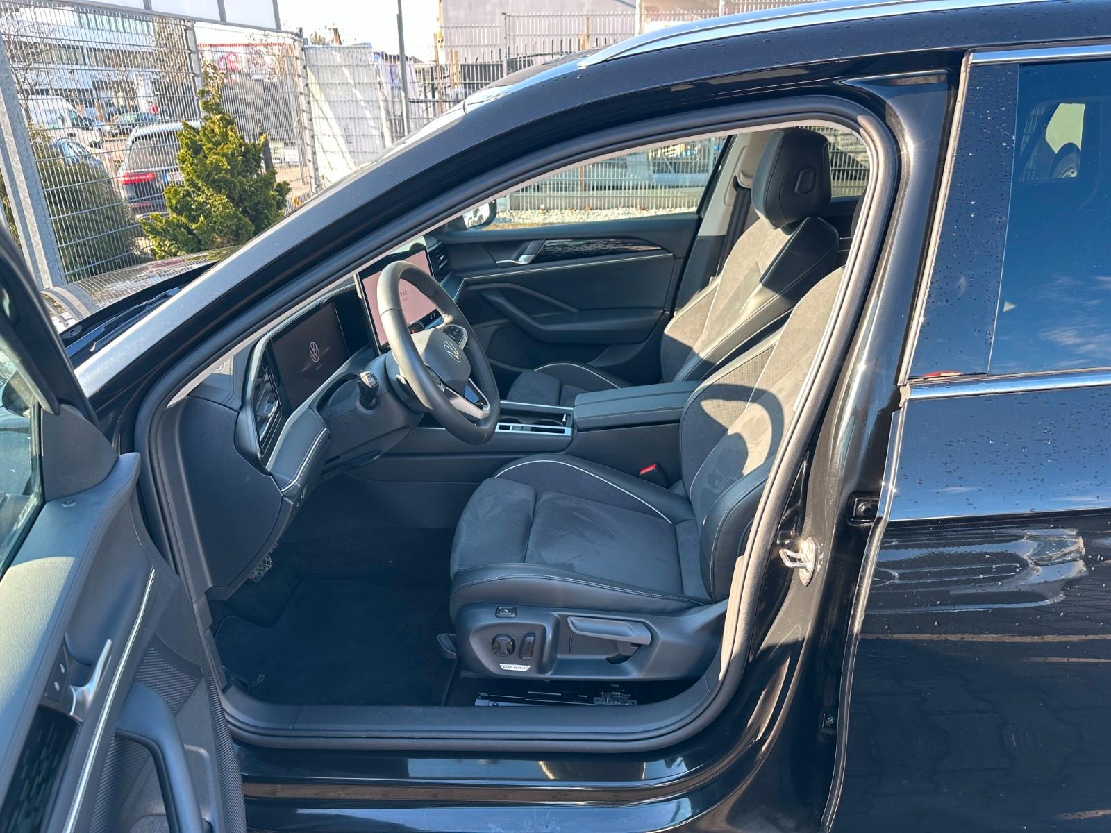 Volkswagen Passat 1.5 eTSI Business IQ.Drive Variant