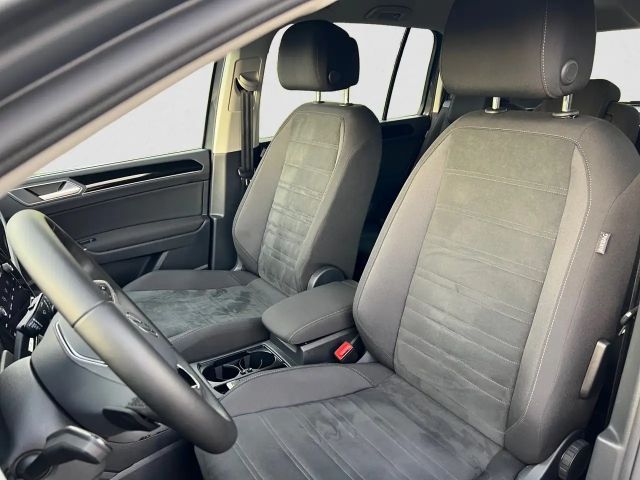 Volkswagen Touran DSG Highline