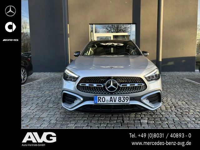 Mercedes-Benz GLA 200 AMG Line