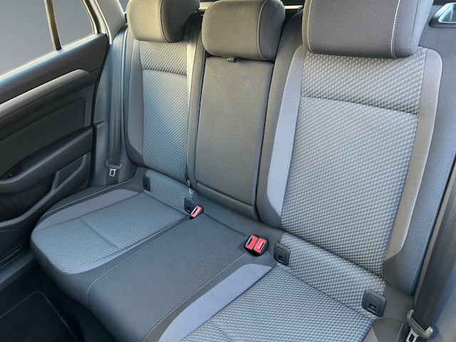 Volkswagen Passat 1.5 TSI DSG Variant