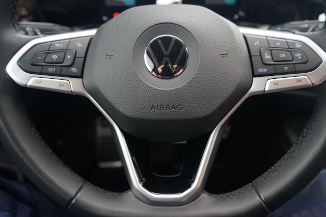 Volkswagen Golf 1.5 eTSI Golf VIII