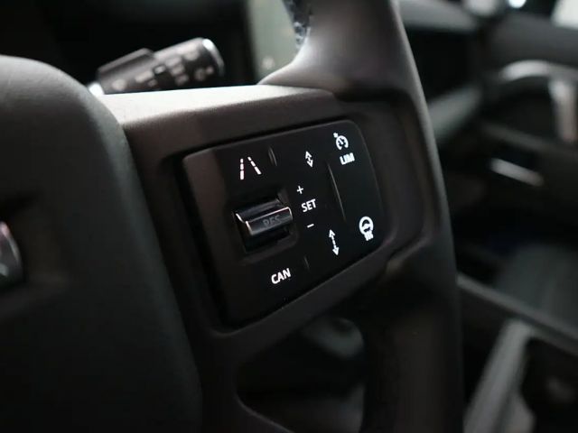 Land Rover Defender AWD D300 Dynamic SE