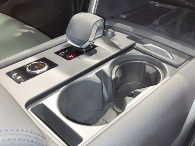 Land Rover Discovery AWD D250 S