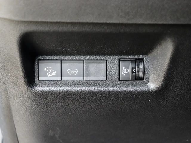 Jeep Avenger 1st Edition