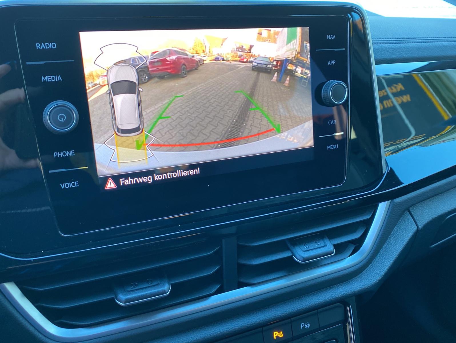 Volkswagen T-Roc 1.5 TSI DSG IQ.Drive R-Line