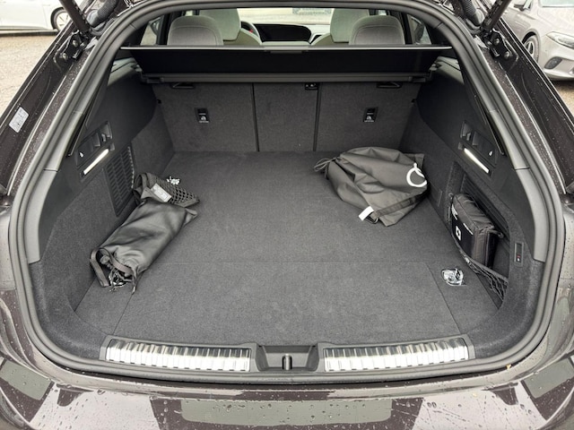 Audi A6 e-tron Avant Quattro