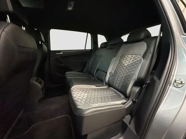 Volkswagen Tiguan 4Motion Allspace DSG R-Line