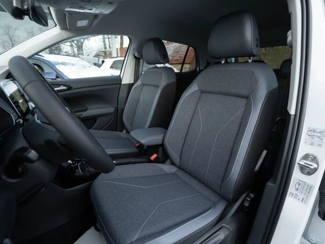Volkswagen T-Cross Style TSI DSG AHK Navi GJR RFK