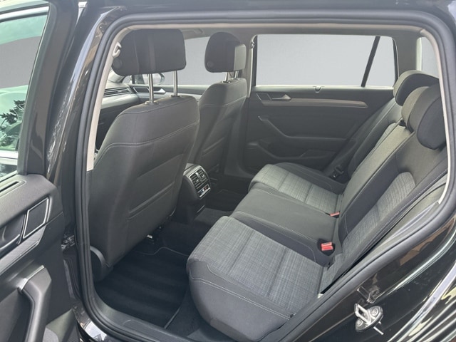 Volkswagen Passat 1.5 TSI DSG Variant