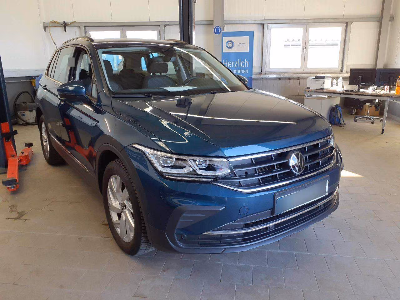 Volkswagen Tiguan 2.0 TSI DSG Life