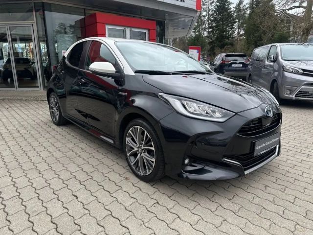 Toyota Yaris Hatchback Hybride VVT-i