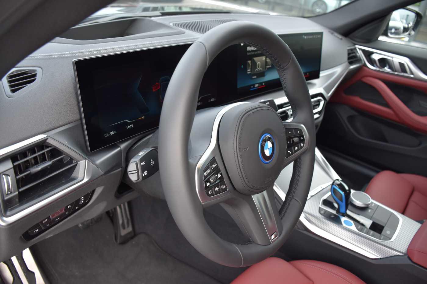 BMW i4 Sedan