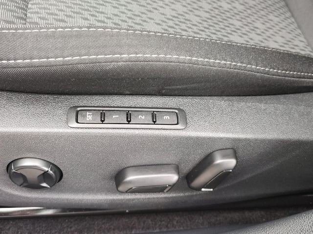 Skoda Octavia 2.0 TDI Combi Style Style