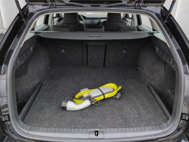 Skoda Octavia Combi PlugIn-Hybrid iV
