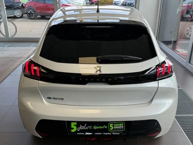 Peugeot 208 Allure Pack