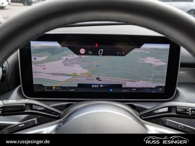 Mercedes-Benz C 180 AVANTGARDE Sedan