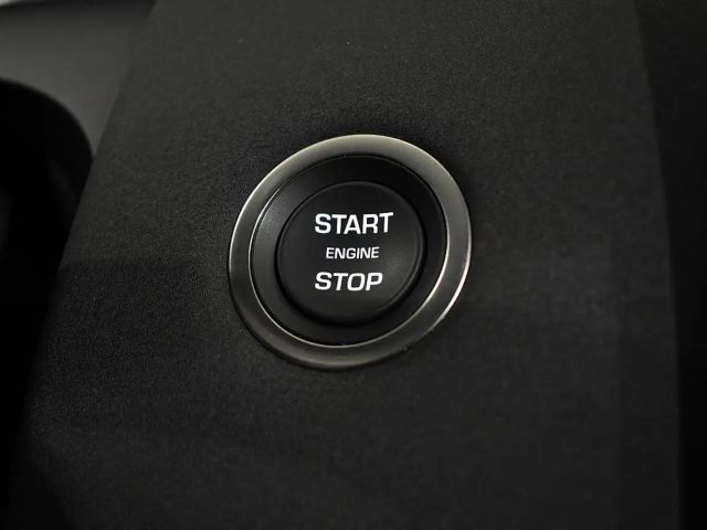 Land Rover Discovery Sport AWD S