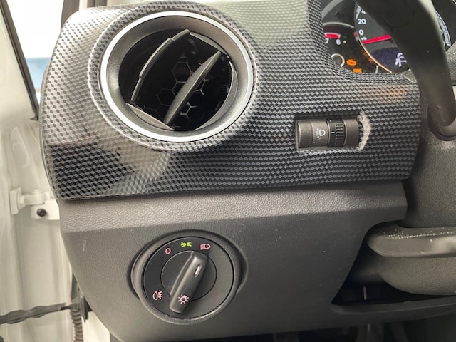 Volkswagen up! 1.0 KLIMA DAB+ ESP ZV ABS GANZJAHRESREIFEN