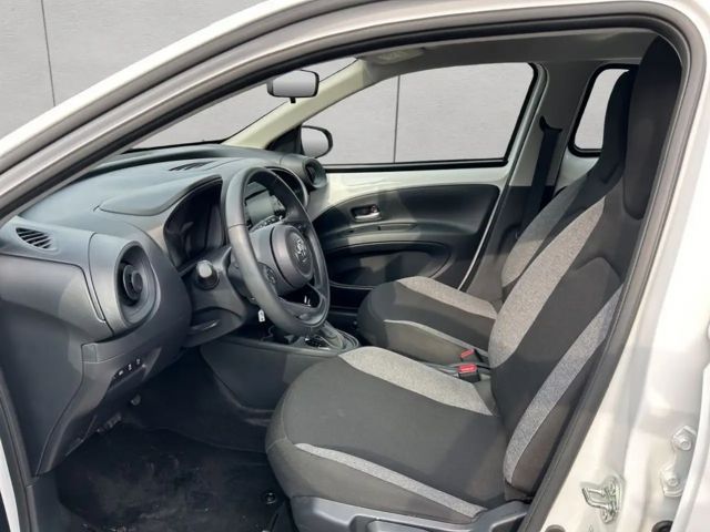 Toyota Aygo X Hatchback Play X-play