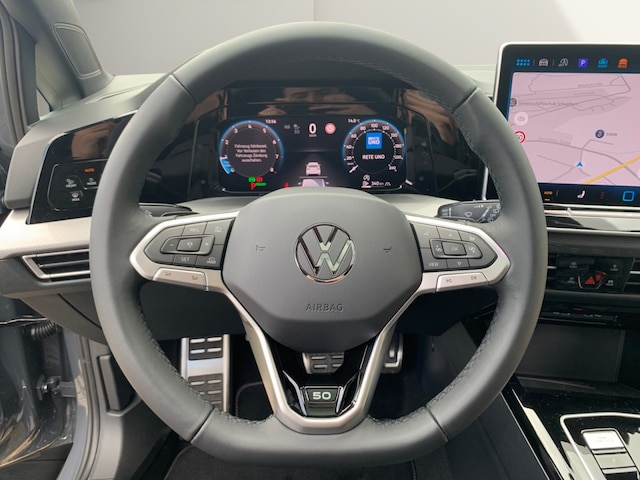 Volkswagen Golf 1.5 eTSI DSG