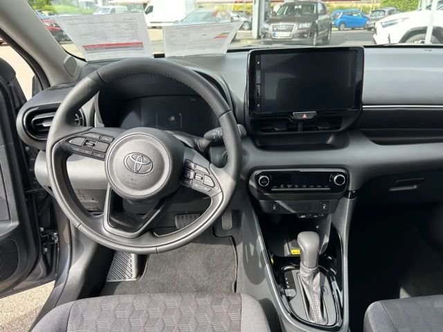 Toyota Yaris Hatchback Hybride VVT-i