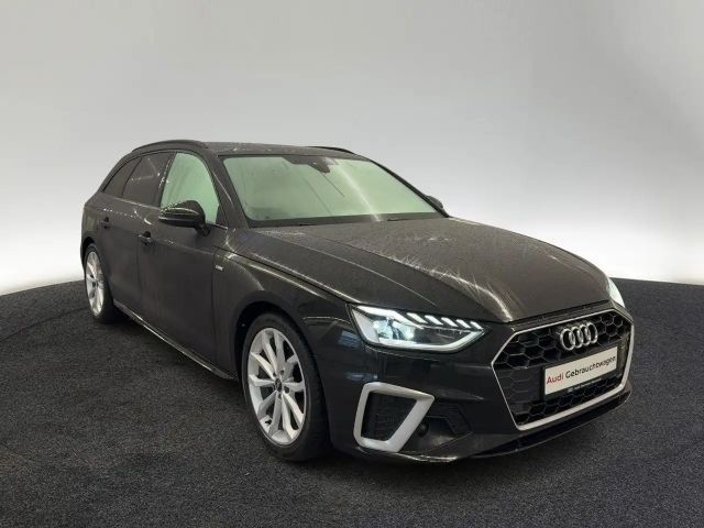 Audi A4 35 TFSI S-Line